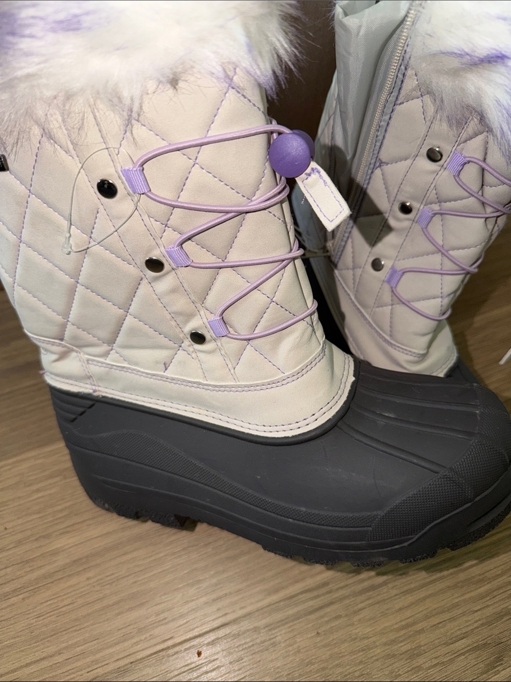 Quilted Faux Fur Winter Snow Boots in Cream & Lavender